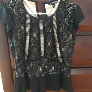 Express peplum